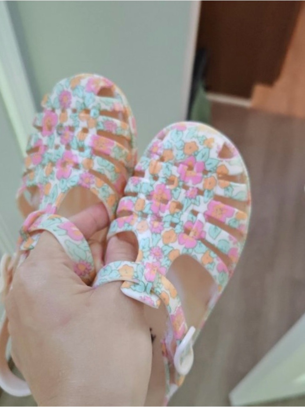 Cat & Jack Kids' Floral Jelly Mary Jane - Pink & Peach- Size 11 - Picture 4 of 6